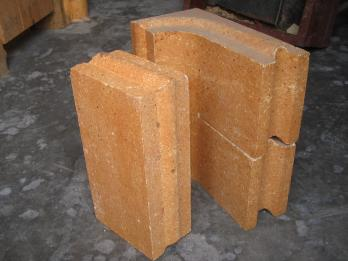 Clay bricks and high alumina bricks for calcination furnaces